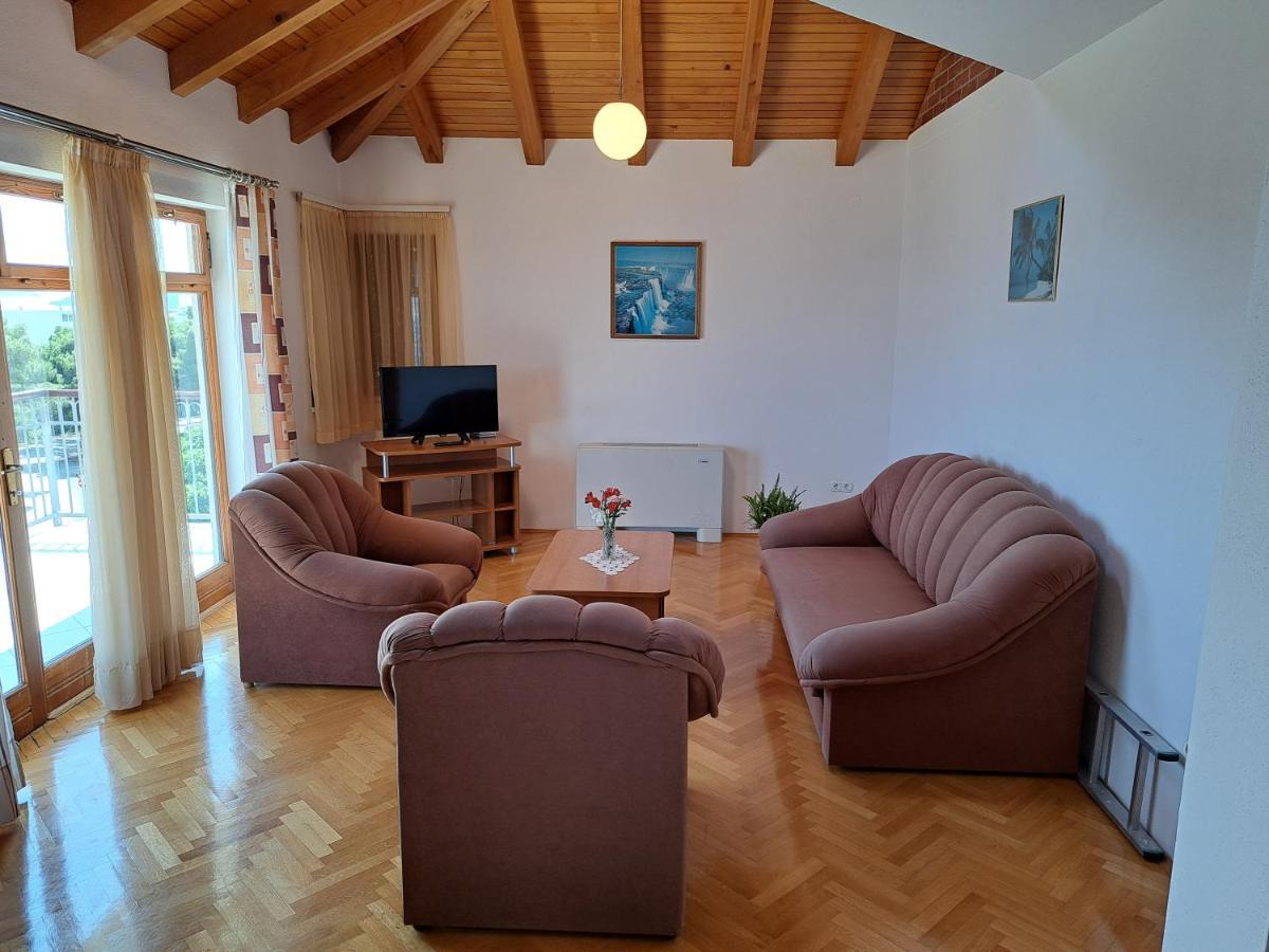 Apartment With Splendid Sea View Трогир Экстерьер фото