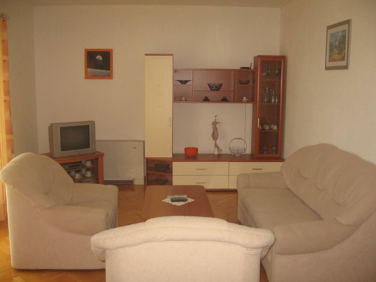 Apartment With Splendid Sea View Трогир Экстерьер фото